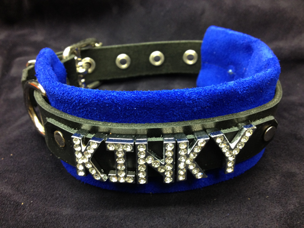 kinky leather collar